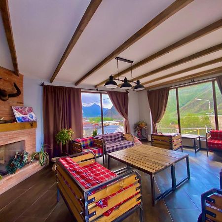 Veranda Guesthouse Kazbegi Esterno foto