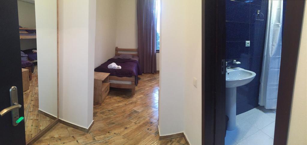 Veranda Guesthouse Kazbegi Esterno foto