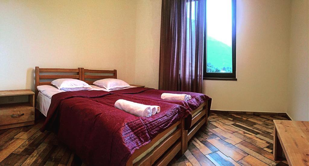 Veranda Guesthouse Kazbegi Esterno foto