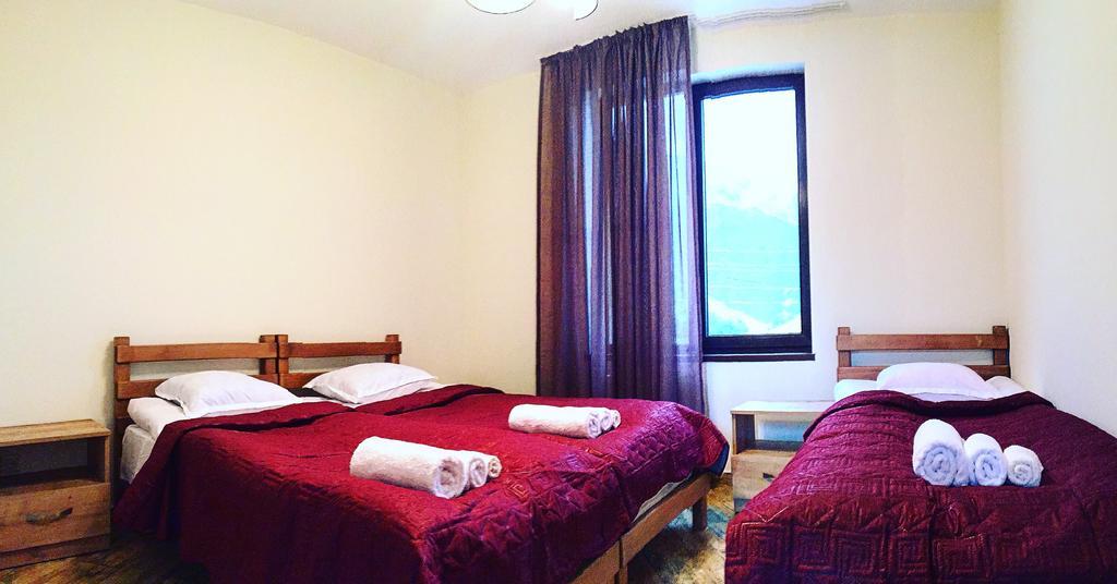 Veranda Guesthouse Kazbegi Esterno foto